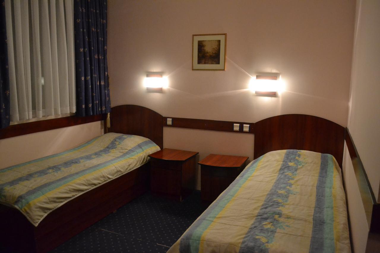 Hotel Mimoza Kumanovo Eksteriør bilde